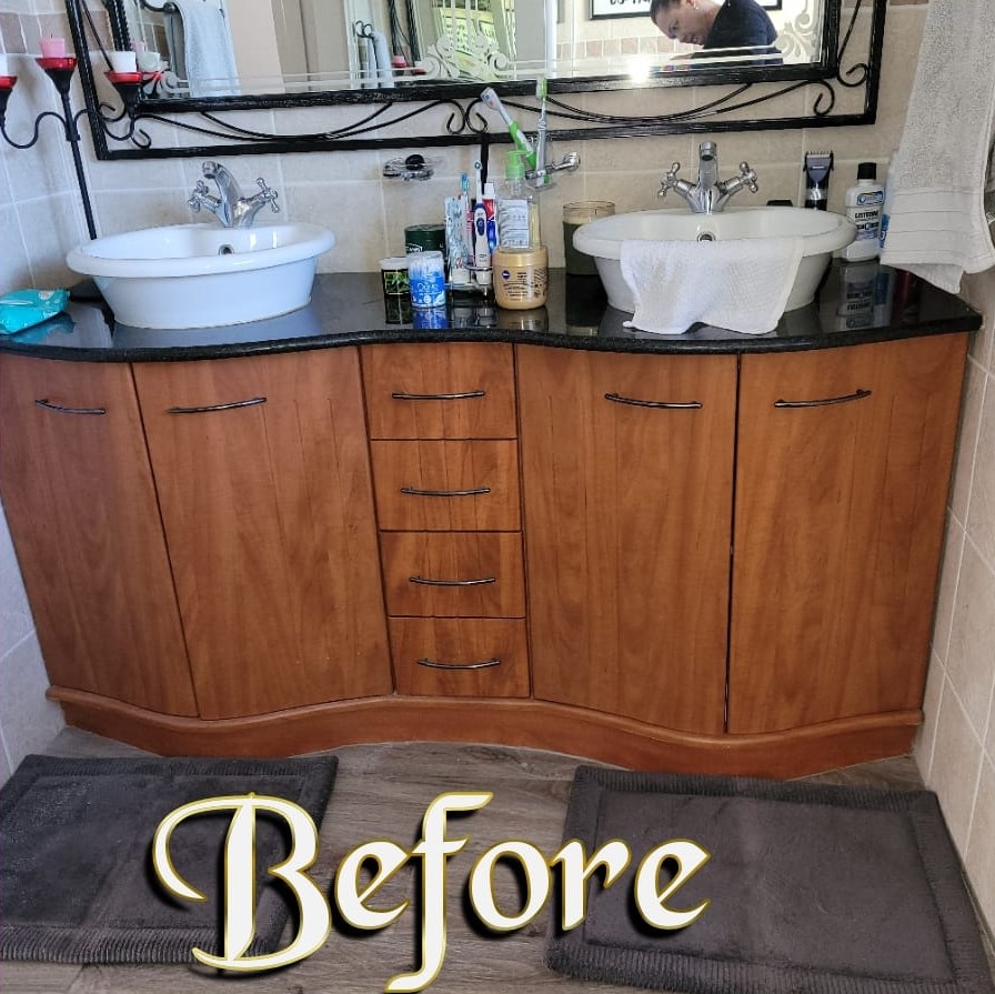 Bathroom cabinets before refinishing – Revive Artistry project